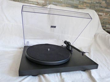 Pro Ject - Debuut III Platenspeler, Nieuw