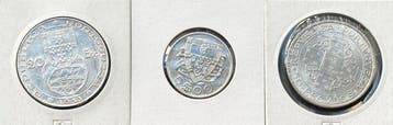 Portugal. Lote de 3 Moedas de Prata: 50 Escudos 1972 + 20