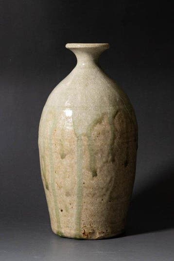 Tokkuri émaillé à la cendre pour saké - Céramique - Takuya, Antiek en Kunst