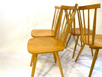 Stoel - Hout - Vier vintage spijlenstoelen, Antiek en Kunst