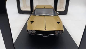 Autoart 1:18 - Modelauto - Lamborghini Espada - (cod.A37)