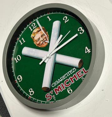 Klok - Vintage Plastic, Glas - 2020+ - sigaretten St Michel