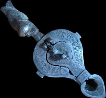 Islamitisch Middeleeuwse Seljoekse bronzen olielamp (Zonder