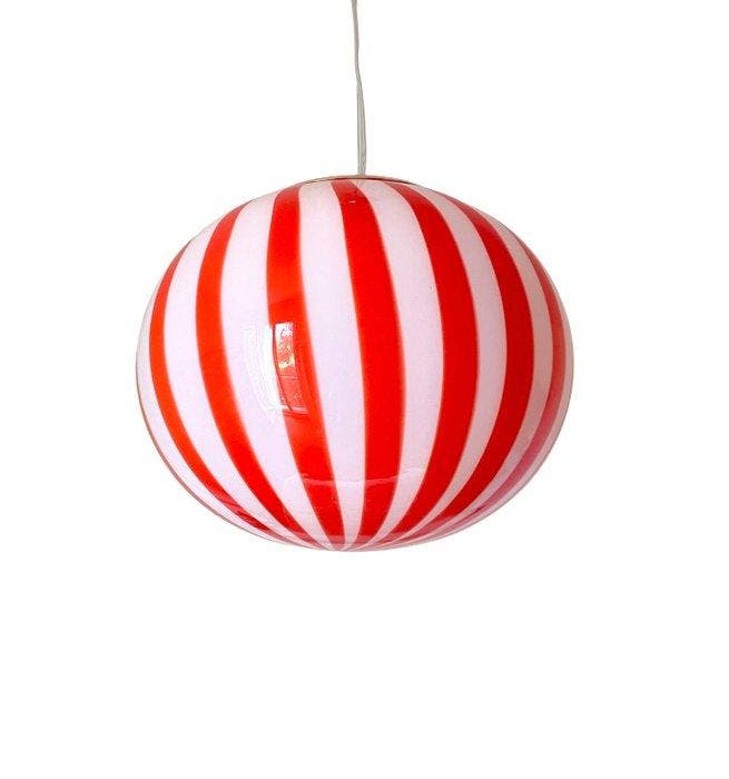 MIMU interior - Lustre - Lampe rouge à rayures filigrane -, Antiquités & Art, Curiosités & Brocante