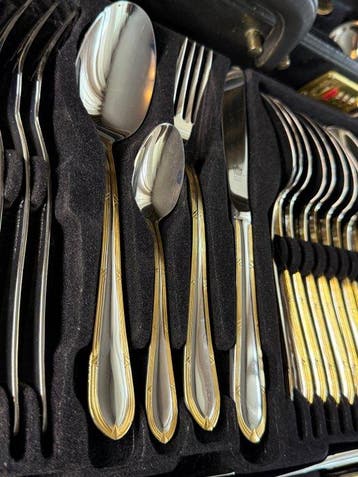 Solingen - Bestekset voor 12 personen (70) - Nürnberger