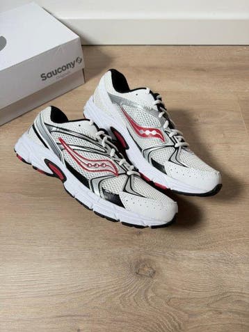 Saucony - Sneakers - Maat: EU 45 - Nieuw met tags, Nieuw