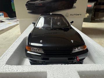 Autoart 1:18 - Voiture miniature - Nissan Skyline GT-R (R32)