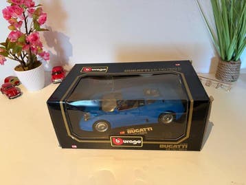 Bburago 1:18 - Modelauto - Bugatti EB 110 (1991)