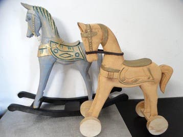 sculptuur, Schommelpaard/ paard - 39 cm - Hout - 1995, Antiek en Kunst