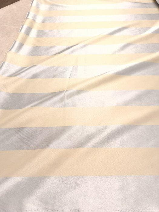 Misto Seta a Righe Oro e Argento - Meubelstof - 370 cm - 140, Antiquités & Art, Tapis & Textile