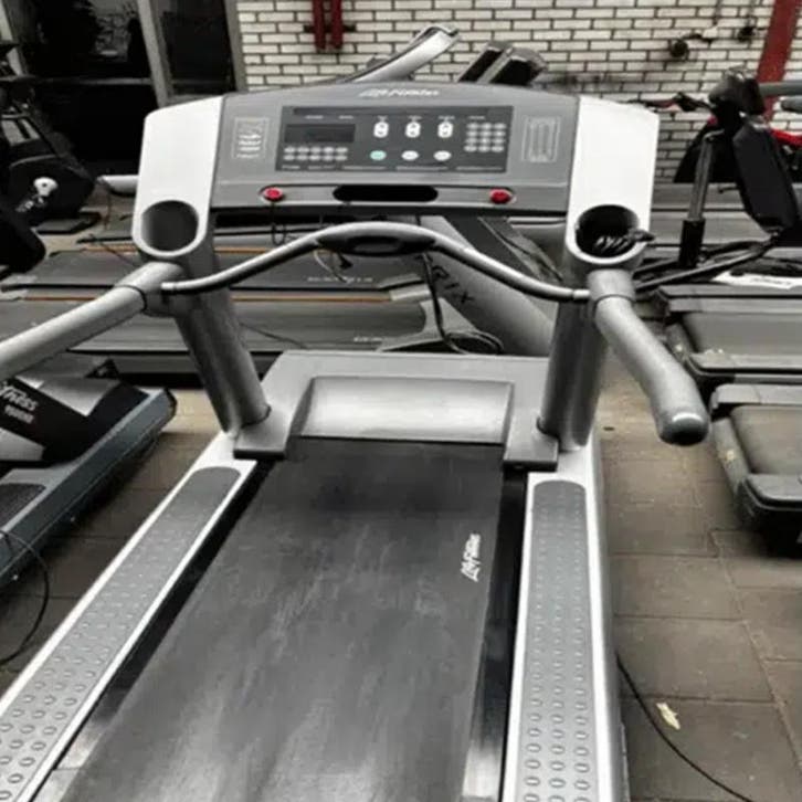 Life Fitness - Clst Integrity - Loopband, Sport en Fitness, Fitnessapparatuur, Loopband, Ophalen of Verzenden