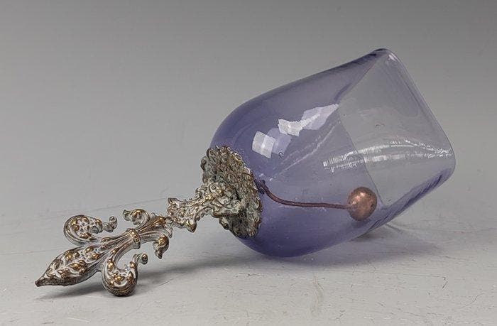 Decoratieve bel - Frankrijk - Tafelbel, Antiek en Kunst, Curiosa en Brocante