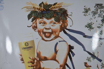 Löwenbräu – Hefe Weissbier - Emaille bord - Emaille, Antiek en Kunst
