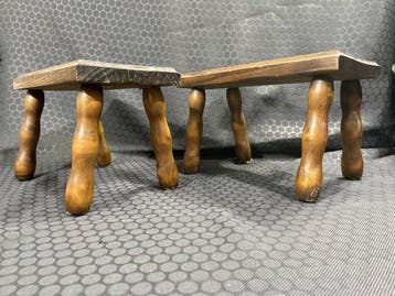 Repose-pied - Bois - Deux tabourets vintage