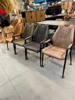 Axa armstoel + wieltjes, vier kleuren (nieuw, A-keuze), Nieuw, Stof