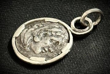 Oud-Grieks Zilver Munthanger, Verzamelen