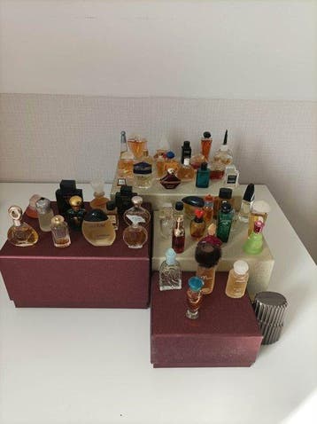 Parfumfles (50) - Glas - Parfumminiaturen