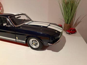 DeAgostini 1:8 - Voiture miniature - Ford Mustang GT Shelby