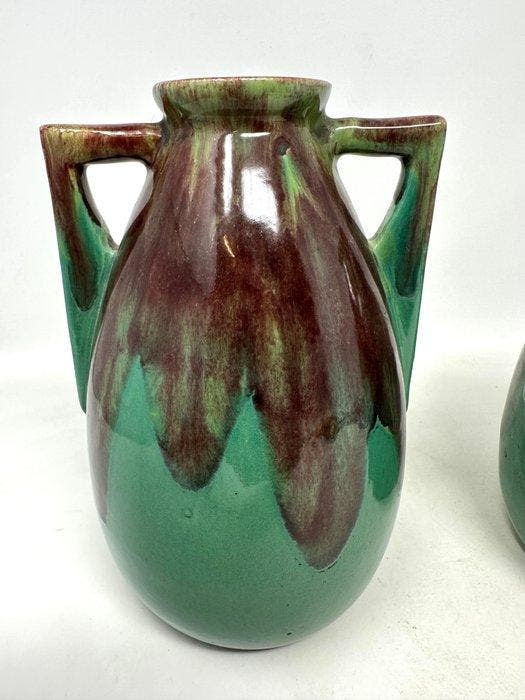 Signed Base - Vase à double anse (2) - Poterie, Antiek en Kunst, Kunst | Designobjecten