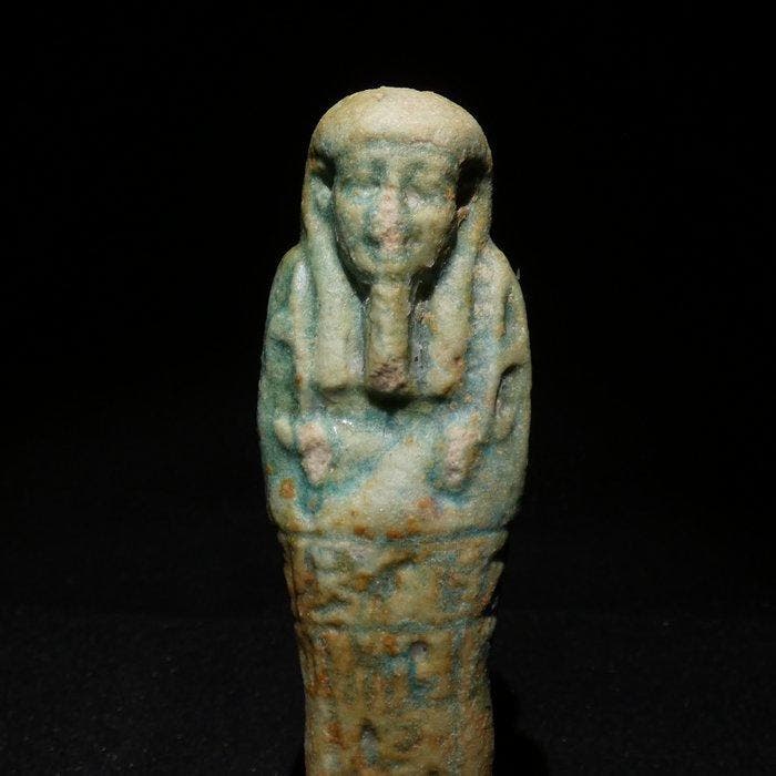 Oud-Egyptisch Shabti. 11 cm hoog. Laatste Periode, 664 - 332, Collections, Minéraux & Fossiles