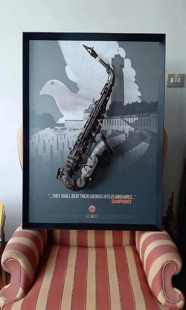 Saxophone unique en édition limitée, Muziek en Instrumenten, Blaasinstrumenten | Saxofoons, Nieuw, Met koffer, Ophalen of Verzenden