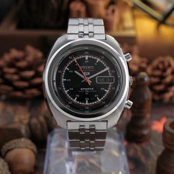 Seiko - 5 Sports Speed-Timer Serviced Chronograph - Zonder