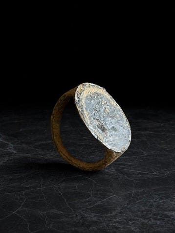 Oud-Romeins, Keizerrijk Brons Ring met grote ovale zetel, 3e, Antiek en Kunst