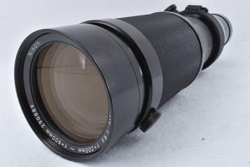 Nikon Zoom-Nikkor Auto 9.5/200-600mm Telelens