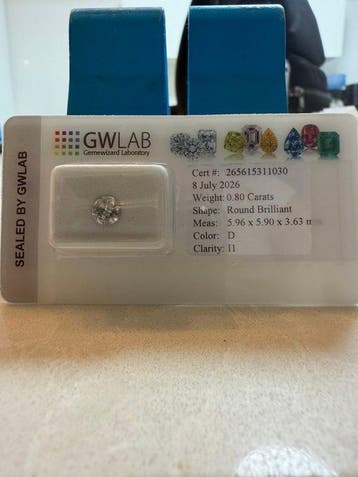 Zonder minimumprijs - 1 pcs Diamant (Natuurlijk) - 0.80 ct -, Nieuw