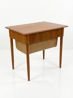 Tafel - Teak - Vintage teakhouten naaitafel, Antiek en Kunst