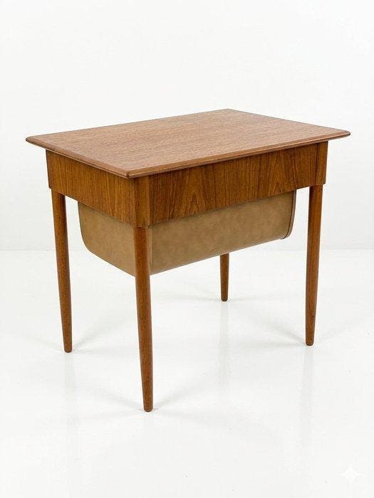 Tafel - Teak - Vintage teakhouten naaitafel, Antiek en Kunst, Kunst | Designobjecten
