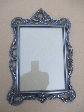 Fotolijst - Lijst in Louis XVI-stijl. Late 19e eeuw. Tin.