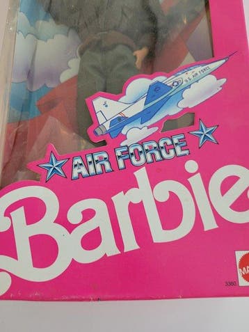 Mattel - Poupée Barbie Vintage Stars ’n Stripes Air Force