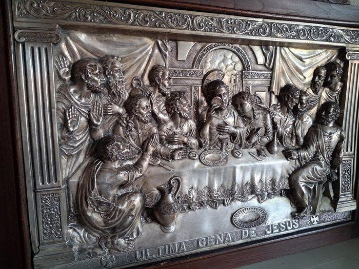 Reliëf, Ultima cena de Jesus - 57 cm - Legering, Verzilverd,, Antiek en Kunst, Antiek | Boeken en Manuscripten