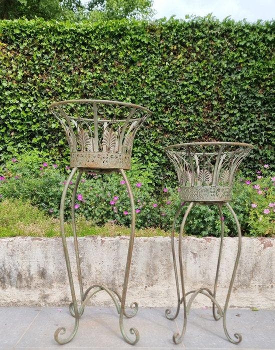 Bloempot (2) - IJzer, Antiek en Kunst, Kunst | Designobjecten