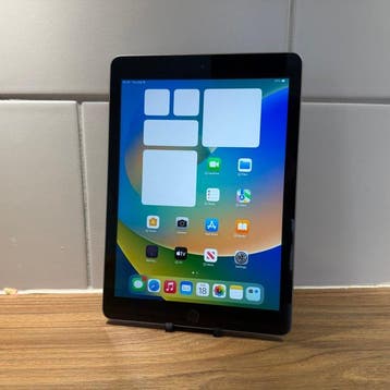 Apple iPad (5th generation) 128GB Wifi - Mobiele telefoon, Nieuw