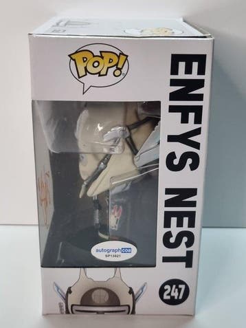 Funko - Funko Pop #247 Enfys Nest signed by Erin Kellyman