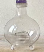 Fles - antieke wespenvanger in mondgeblazen glas