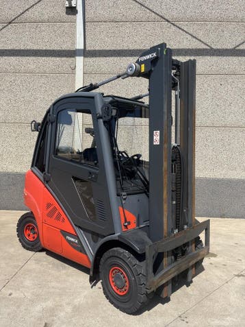 Linde H25T-02 - Chariot élévateur gaz 2.5T - Duplex 5.5 m, Chariot élévateur