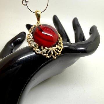 Baltische barnsteen cabochon hanger in goudverguld zilver