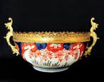Kom op een voet - Porselein - Imari-porseleinen coupe, Antiquités & Art
