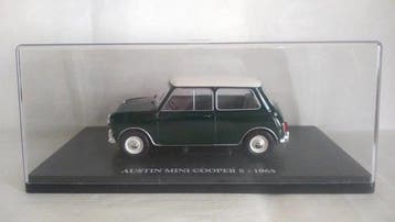 Hachette 1:24 - Modelauto (4) - Lotto con 4 Auto Vintage -, Nieuw