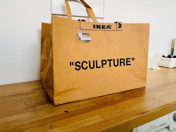 IKEA - Virgil Abloh - Tijdschriftenhouder - Papier -, Antiquités & Art, Antiquités | Meubles | Chaises & Canapés