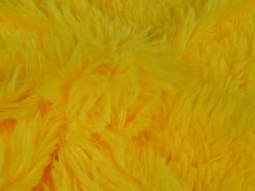 10 meter langharig bont - geel - Pluche stoffen, Verzenden, 120 cm of meer, Geel, Polyester