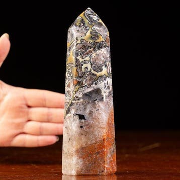 Unieke geologische details - Kwartsobelisk met, Verzamelen, Mineralen en Fossielen