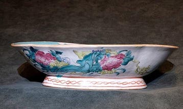 Famille rose schaal - Porselein - China - Qing Dynastie