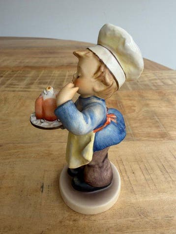Goebel - Figurine - Baker - TMK5 - Porcelaine