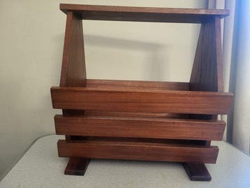 Porte-revues - Teck - Table vintage lectuurbak.