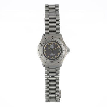 TAG Heuer - 3000 Professional 200m (Mid-Size) - Zonder