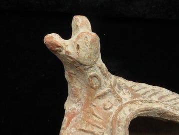 Byzantijns Terracotta olielamp met dierhoofdversiering (1x)